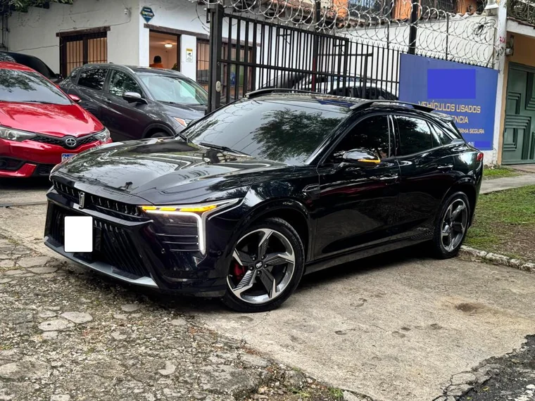 BESTUNE B70S 2025 - Vista 5