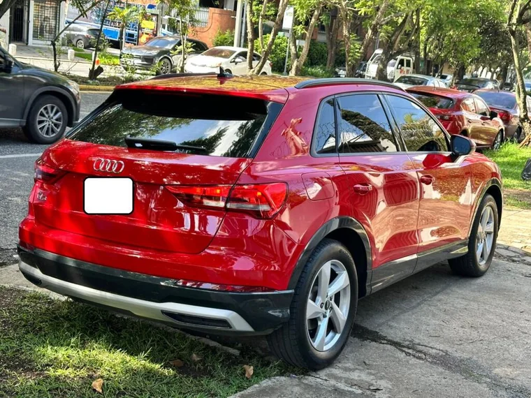 Audi Q3 2022 - Vista 3