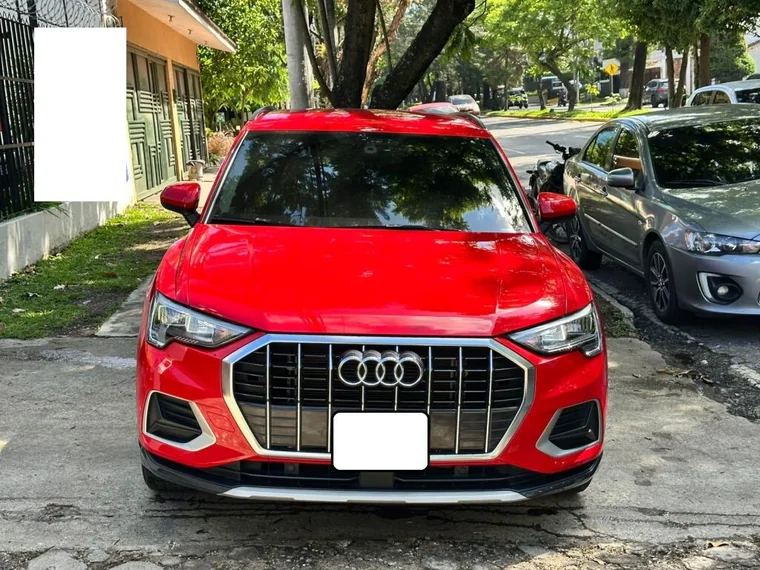 Audi Q3 2022 - Vista 2