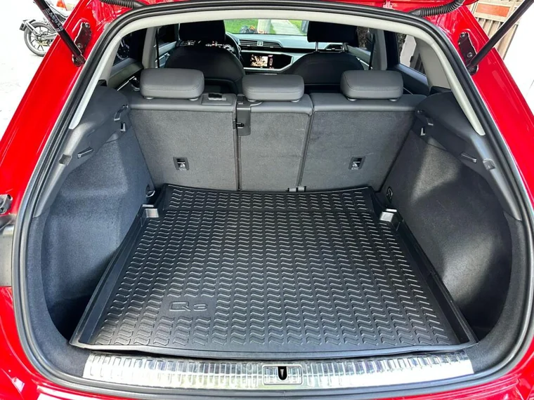 Audi Q3 2022 - Vista 5