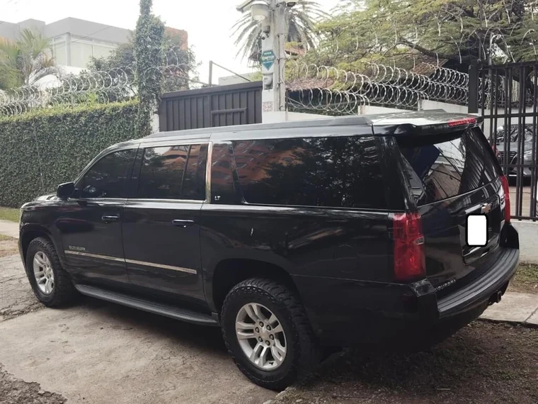Chevrolet SUBURBAN 2016 - Vista 4