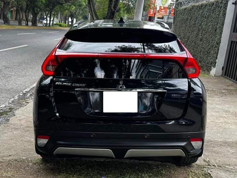 Mitsubishi Eclipse Cross 2020 - Vista 3