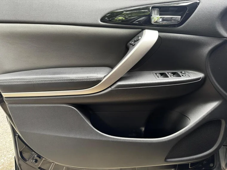 Mitsubishi Eclipse Cross 2020 - Vista 5