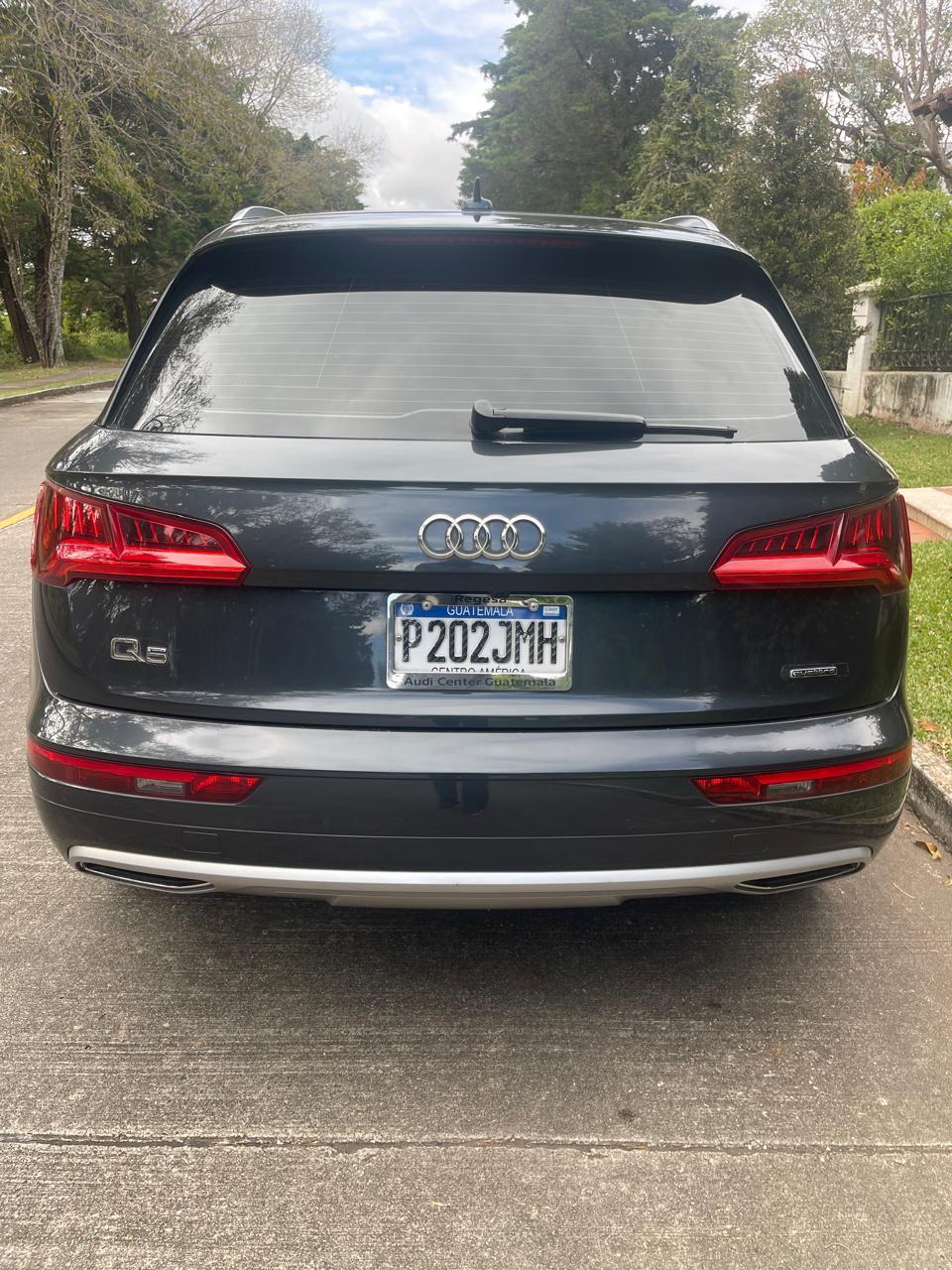 Audi Q5 2019 - Vista 4
