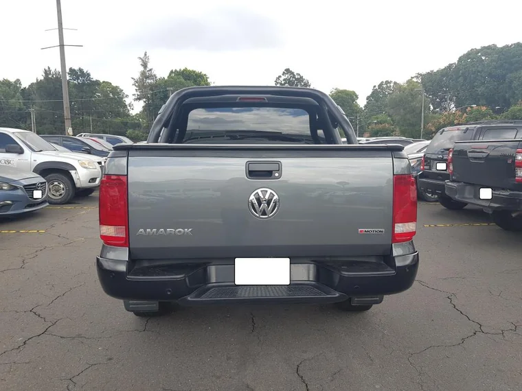 Volkswagen Amarok Trendline 2023 - Vista 4