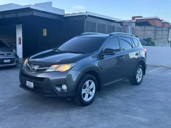 Toyota RAV4 2014
