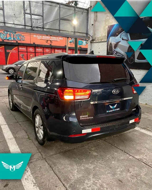 Kia SEDONA 2017 - Vista 3