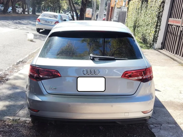 Audi A3 2019 - Vista 3