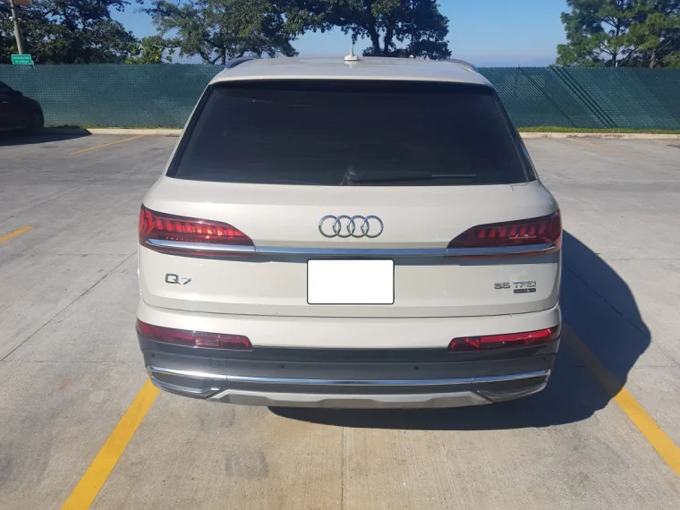 Audi Q7 2023 - Vista 4