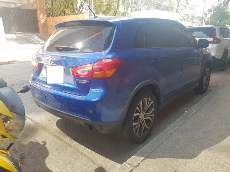 Mitsubishi OUTLANDER SPORT 2016 - Vista 5