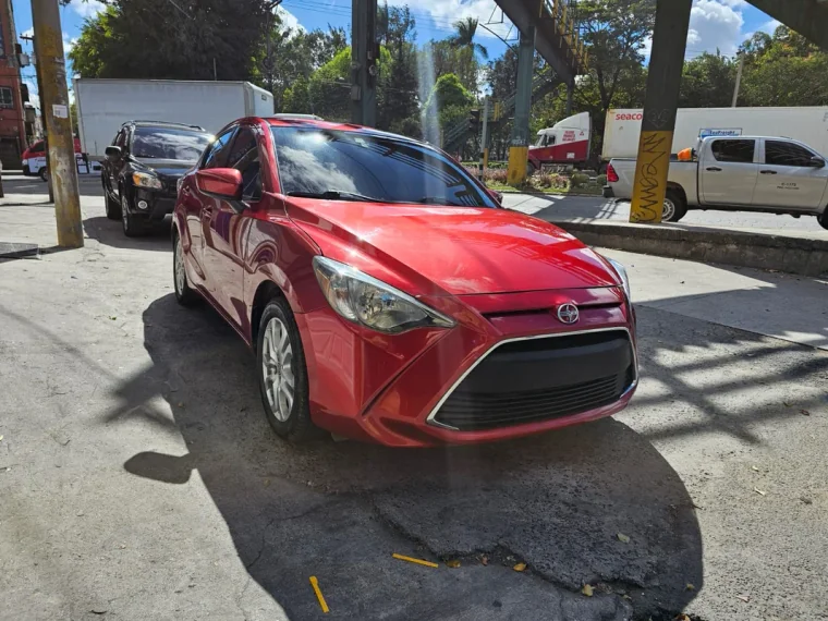 Scion IA 2016 - Vista 4