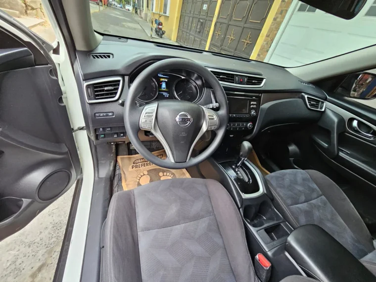 Nissan ROGUE 2016 - Vista 5