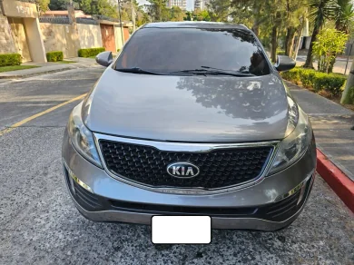 Kia SPORTAGE LX 2015