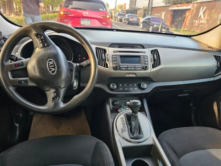 Kia SPORTAGE LX 2015 - Vista 5