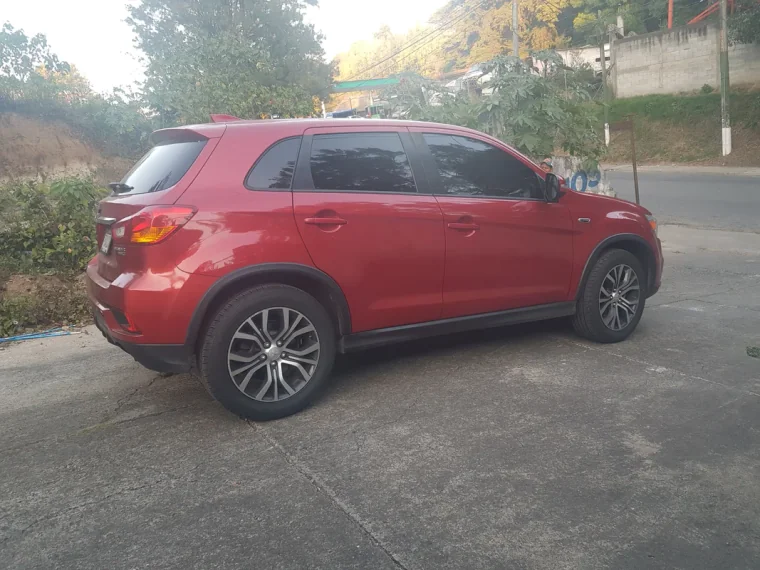 Mitsubishi OUTLANDER SPORT 2018 - Vista 2