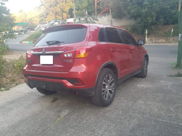 Mitsubishi OUTLANDER SPORT 2018 - Vista 3