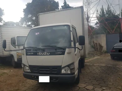 Isuzu QKR 2016