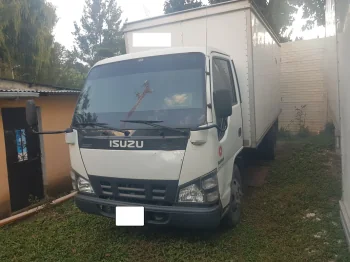 Isuzu QKR 2021
