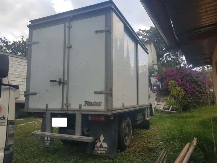 Mitsubishi Canter Fuso FE71 2018 - Vista 2