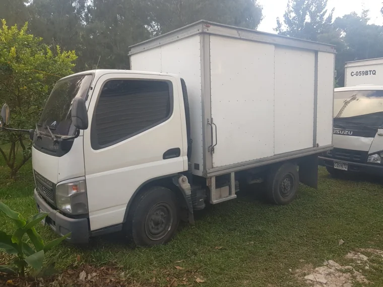 Mitsubishi Canter Fuso FE71 2018 - Vista 5