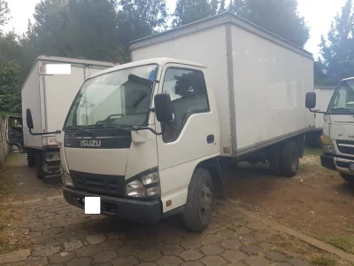 Isuzu QKR 2021