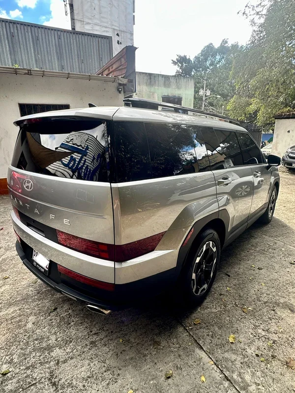 Hyundai SANTA FE 2024 - Vista 4