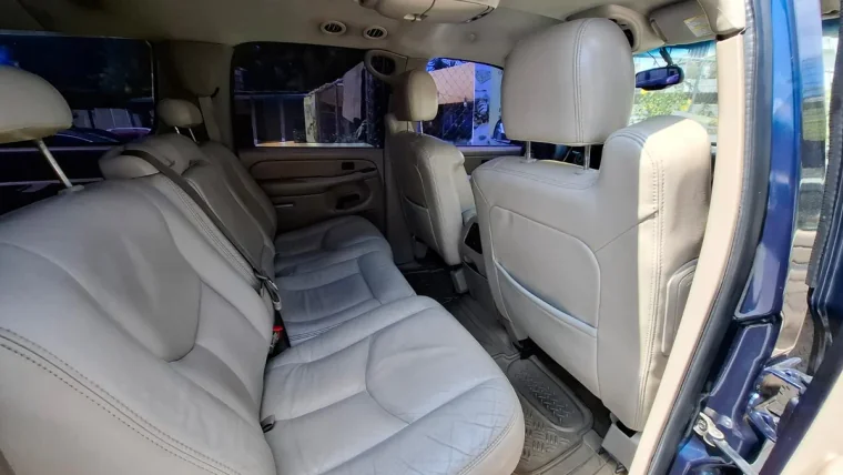 Chevrolet SUBURBAN 2004 - Vista 5