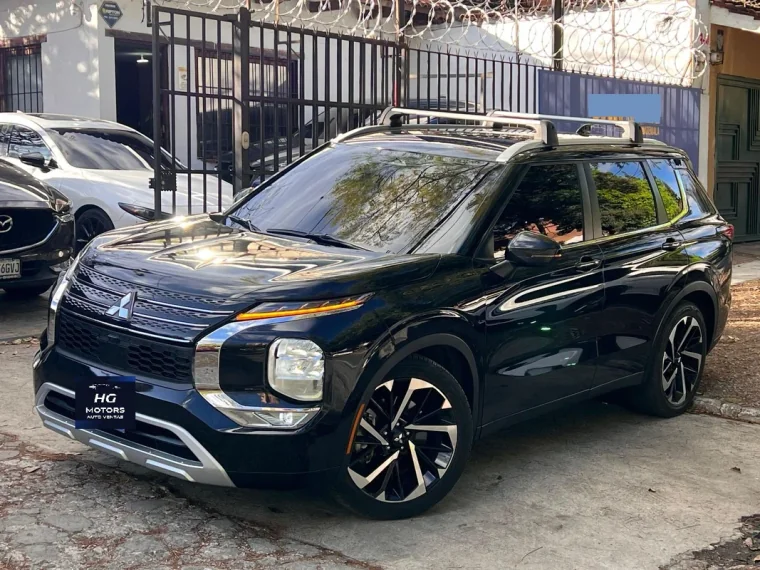 Mitsubishi OUTLANDER 2022 - Vista 5