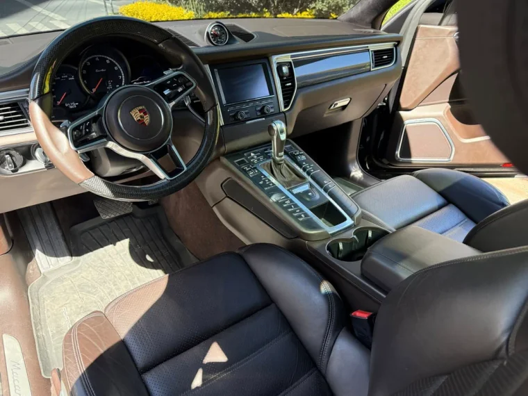 Porsche Macan Turbo 2016 - Vista 4