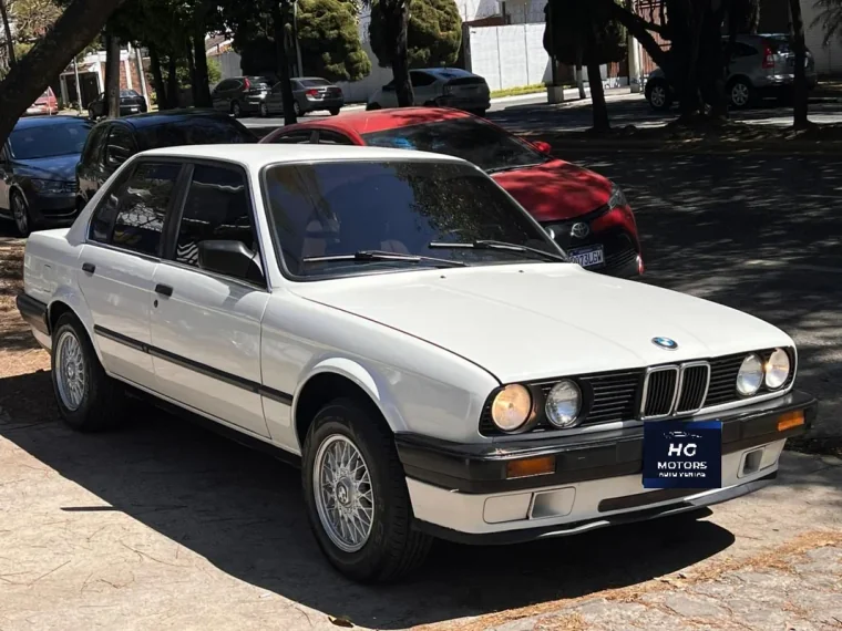 BMW 316i 1990 - Imagen principal