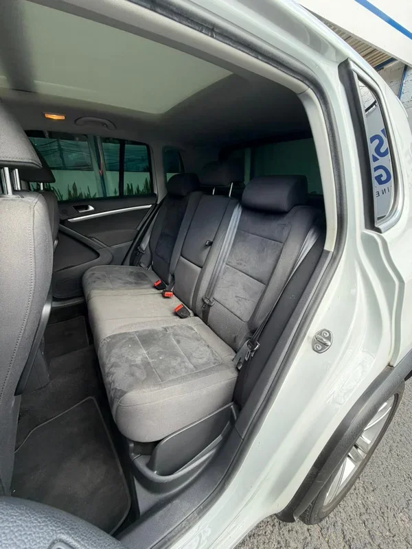Volkswagen Tiguan RLINE 2016 - Vista 5