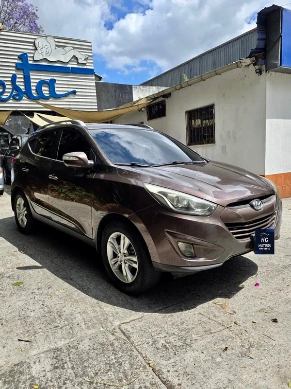 Hyundai TUCSON 2015 - Vista 5