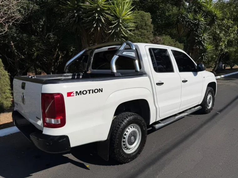 Volkswagen Amarok Trendline 2022 - Vista 3