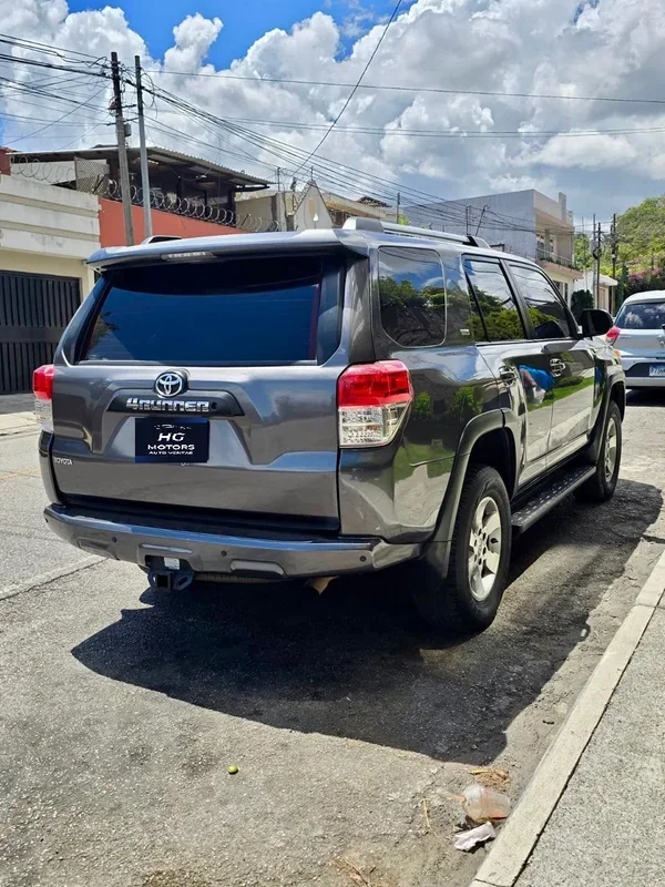 Toyota 4RUNNER 2011 - Vista 4