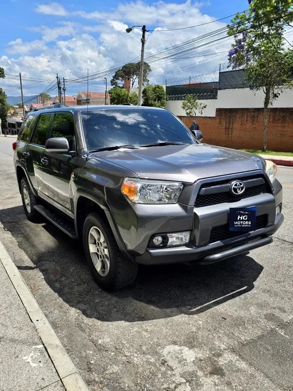 Toyota 4RUNNER 2011 - Vista 5