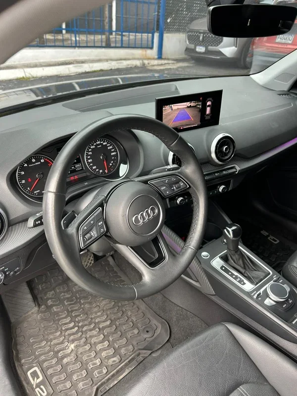 Audi Q2 2023 - Vista 5