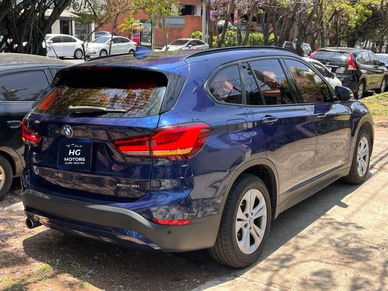 BMW X1 2020 - Vista 2