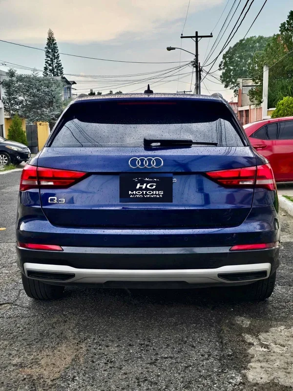 Audi Q3 2021 - Vista 3