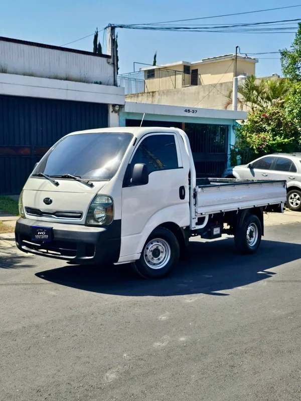 Kia K2700 2022 - Vista 5