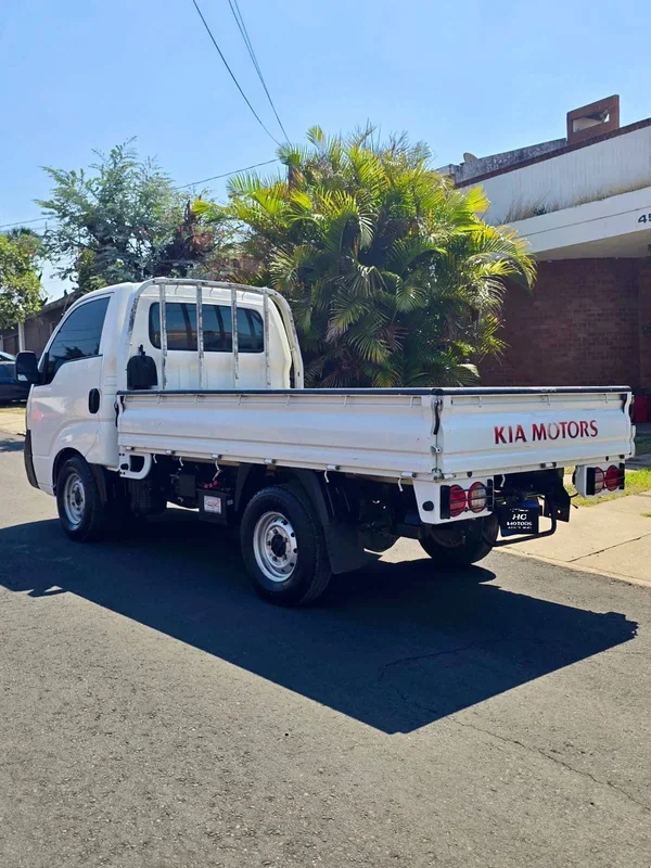 Kia K2700 2022 - Vista 4