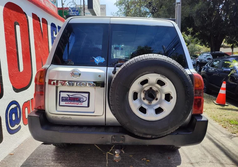 Nissan PATROL 2007 - Vista 5