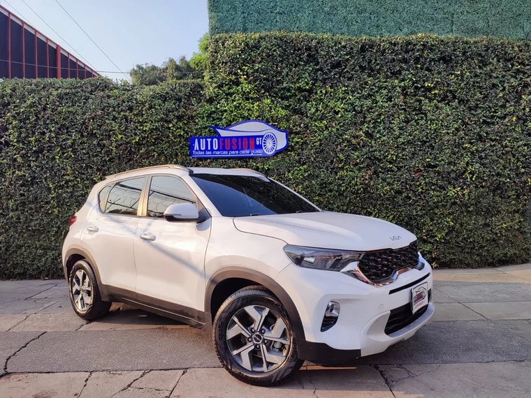 Kia Sonet 2023 - Vista 2