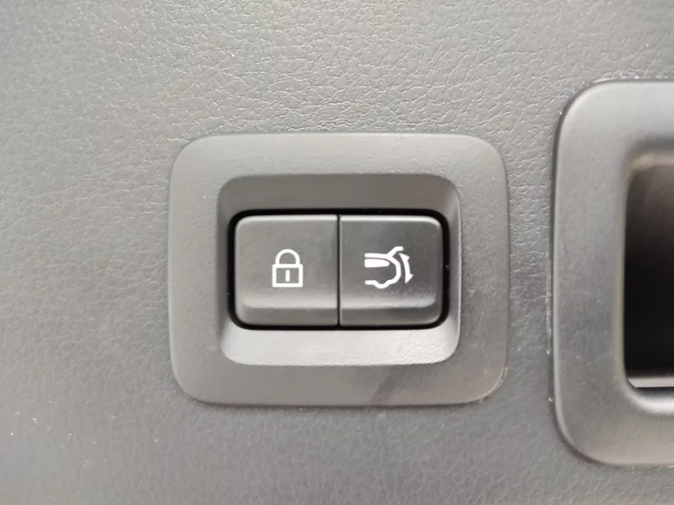 Mazda CX-30 2022 - Vista 4