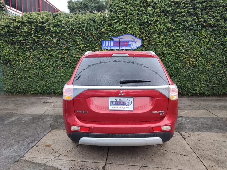 Mitsubishi OUTLANDER 2015 - Vista 5