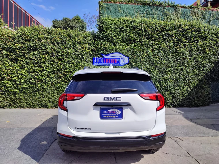 GMC TERRAIN 2020 - Vista 5