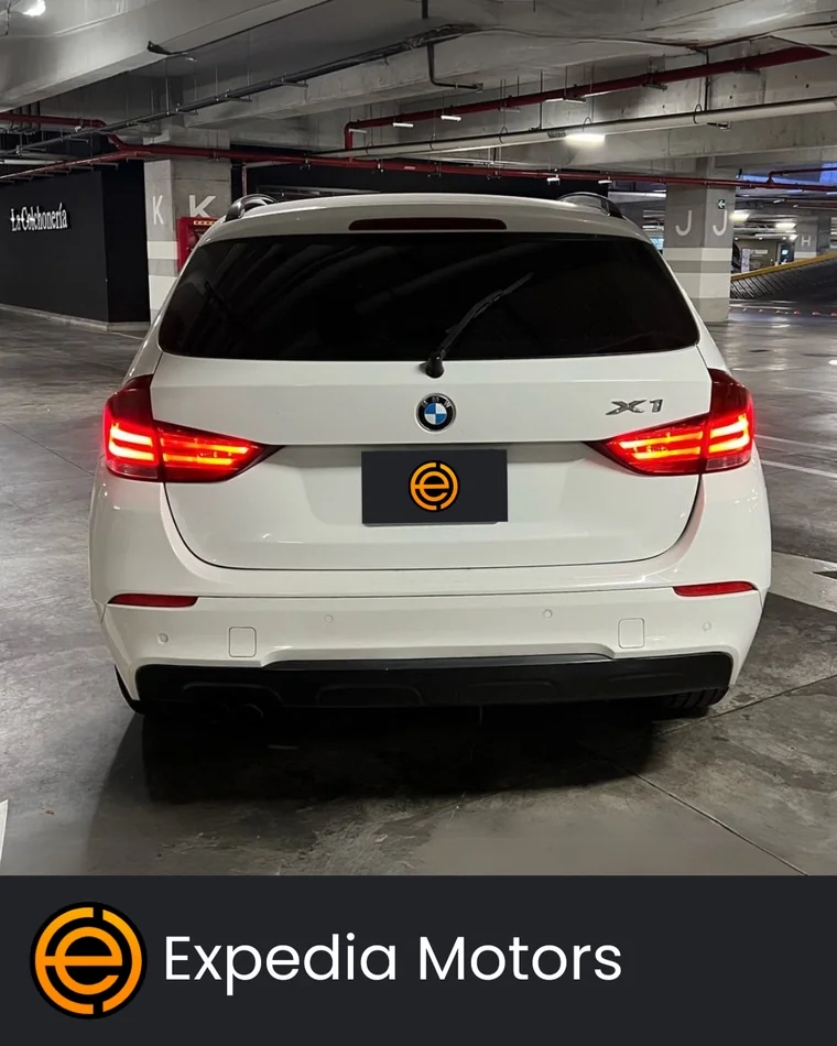 BMW X1 2012 - Vista 4