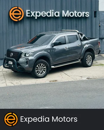 Nissan FRONTIER 2022