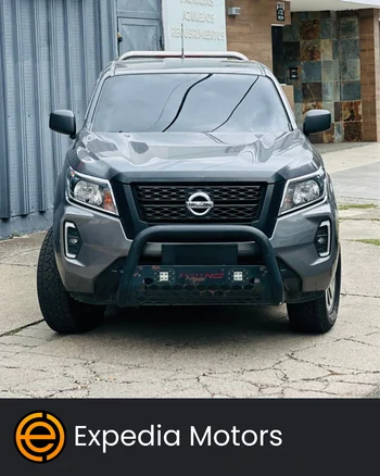 Nissan FRONTIER 2022