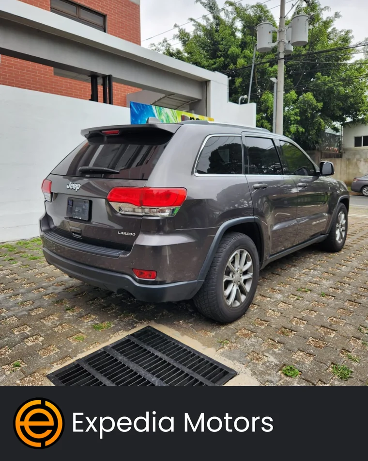 Jeep GRAND CHEROKEE 2015 - Vista 3