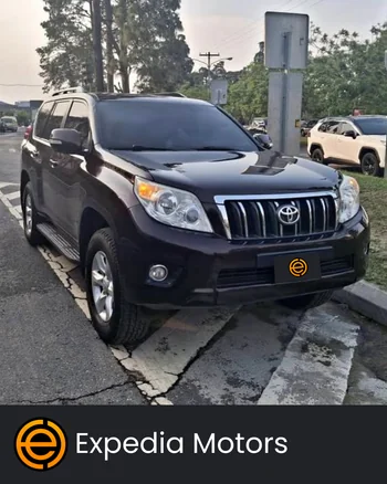 Toyota LAND CRUISER 2011